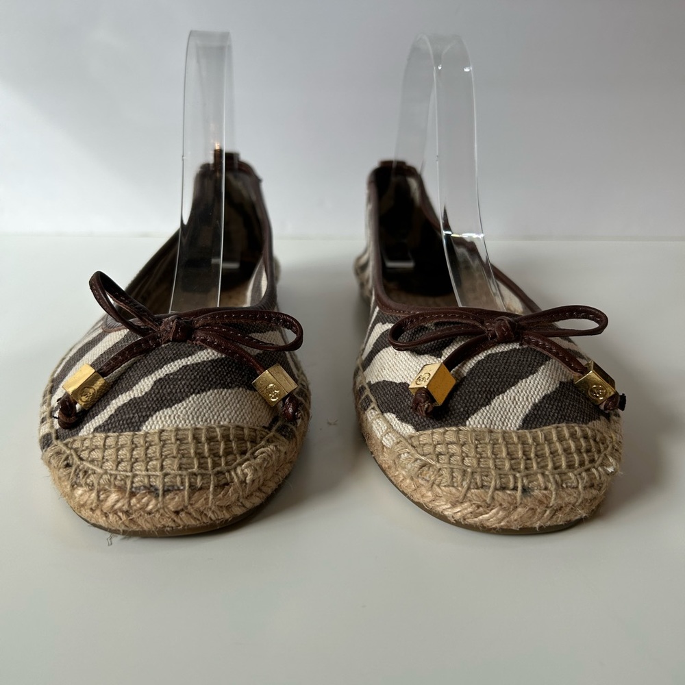 Michael Kors Women Zebra Brown Canvas Slip On Espadrilles - Picture 2 of 5